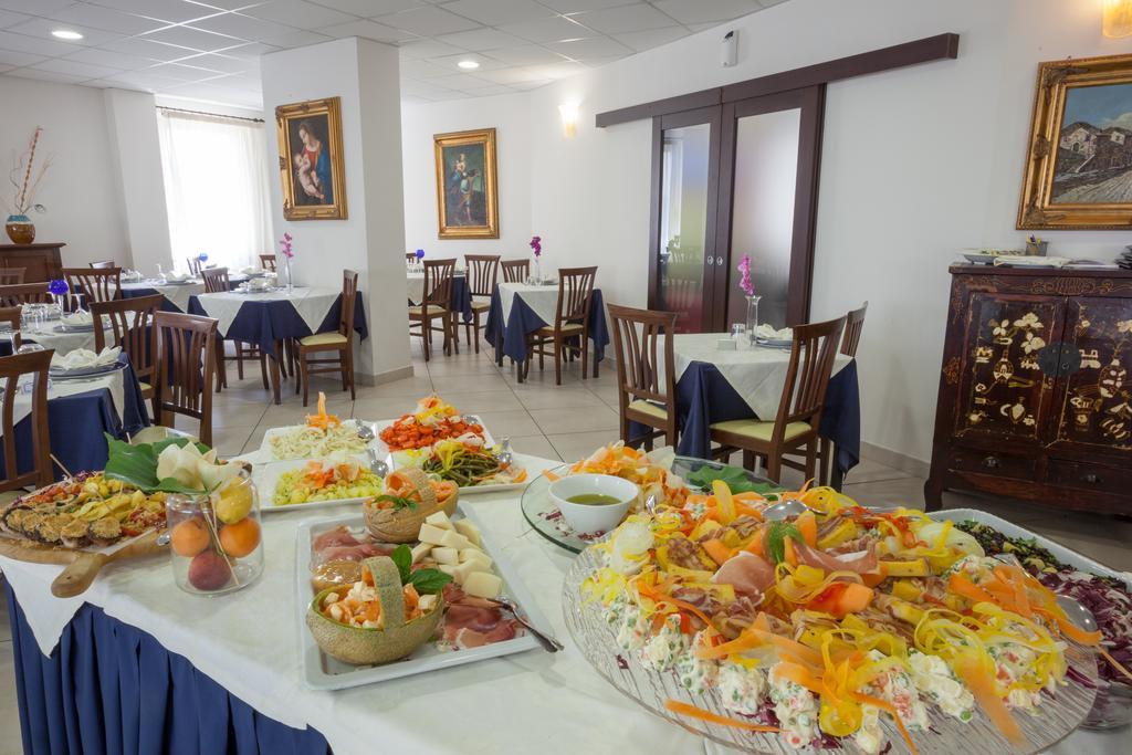 Hotel Caggiari Senigallia Bagian luar foto
