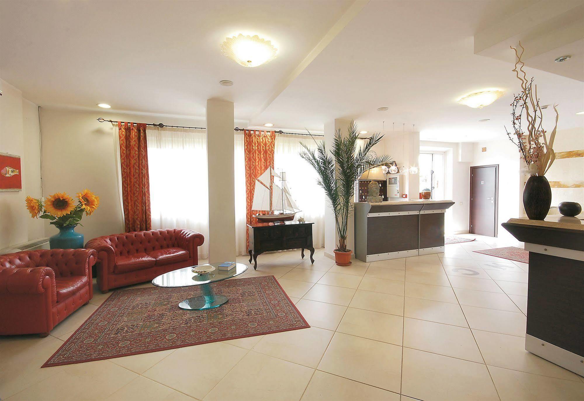 Hotel Caggiari Senigallia Bagian luar foto
