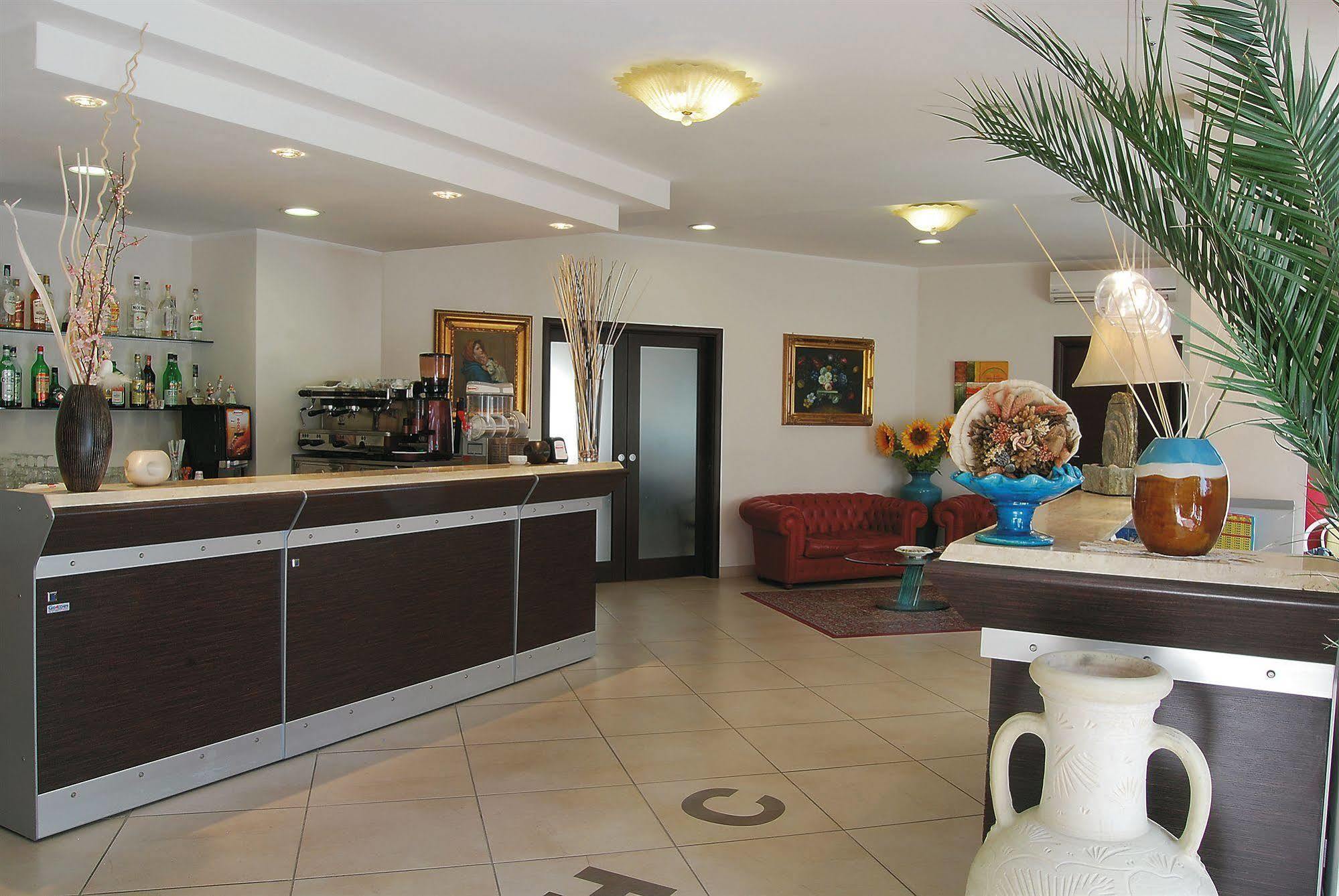 Hotel Caggiari Senigallia Bagian luar foto
