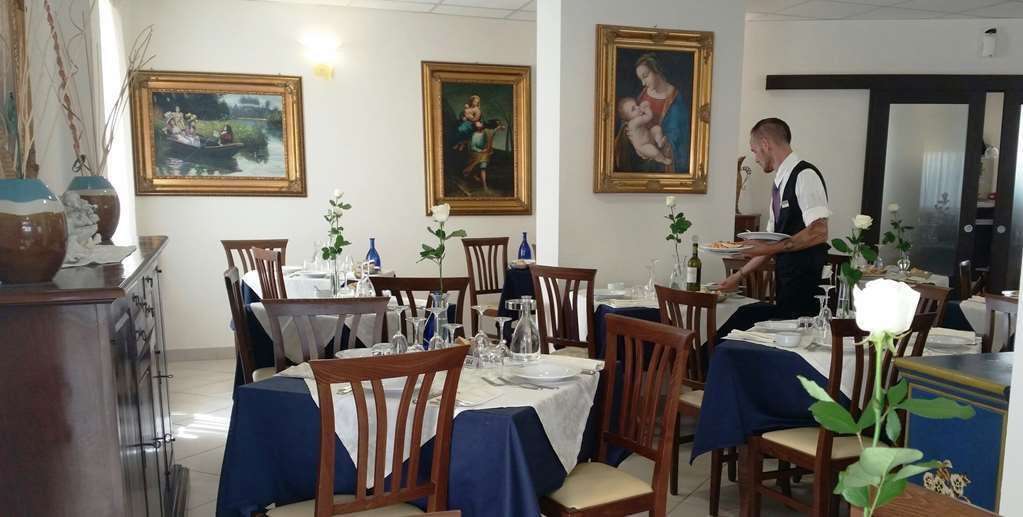 Hotel Caggiari Senigallia Restoran foto